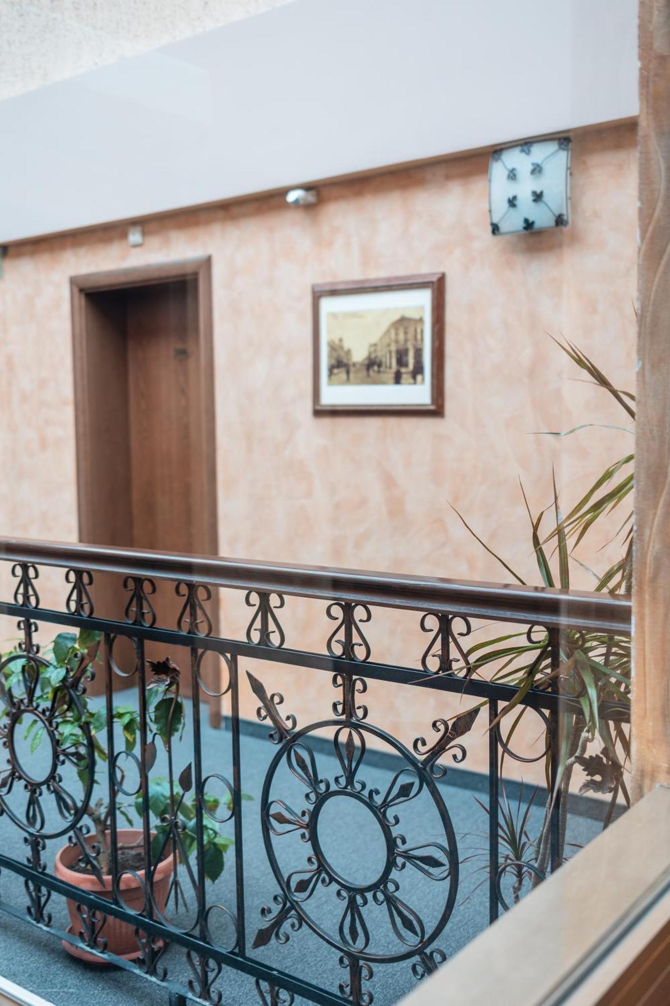 Hotel Neptun Widyń Zewnętrze zdjęcie